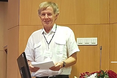 Durk Gorter wins the Award at the 11th International Conference on Multilingualism and Third Language Acquisition